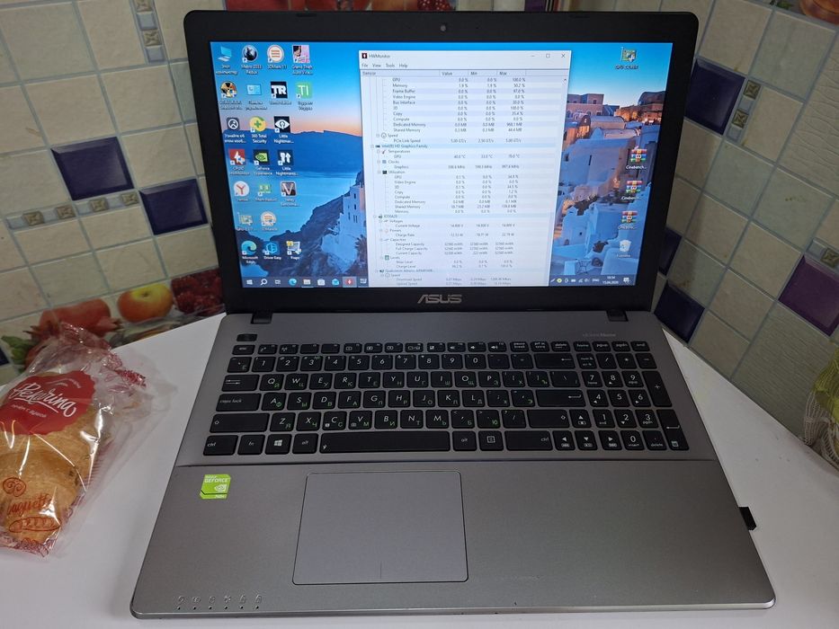 Ноутбук ASUS 550LB