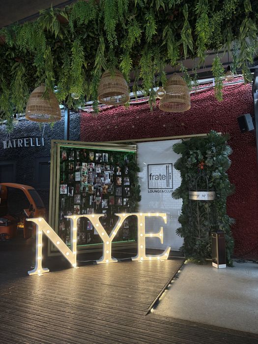 Litere și cifre volumetrice luminoase - nuntă - botez - aniversări