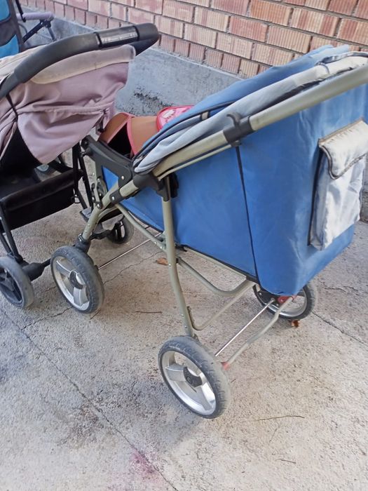 Коляски почти новые