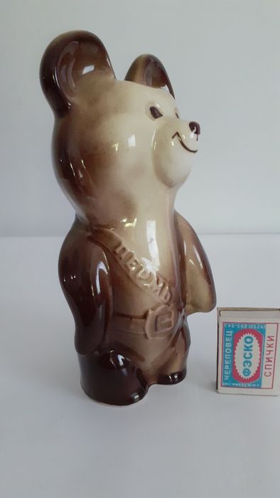 Статуэтки медведи