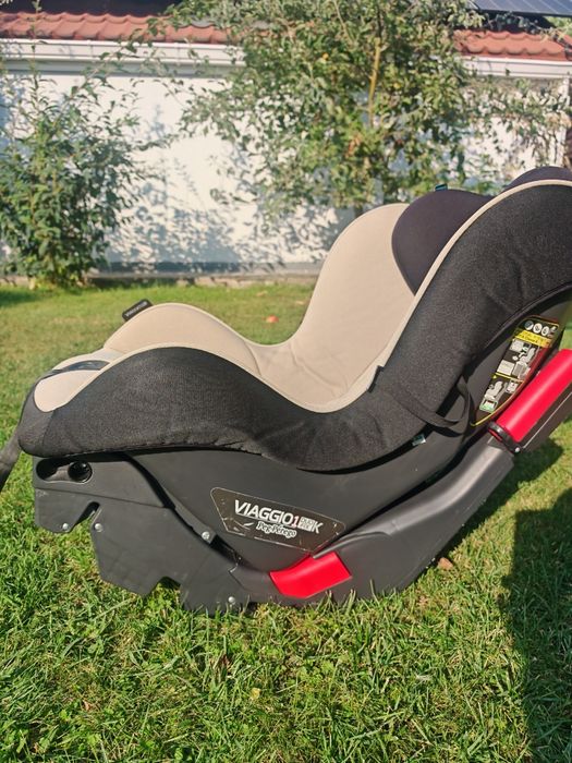 Vând 2 scaune auto Peg Perego + 2 baze Isofix
