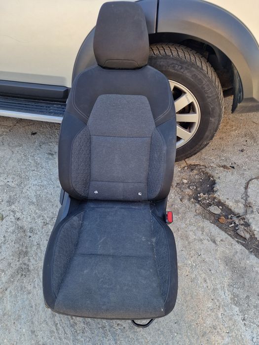 Scaun fata  dreapta  renault clio 5
