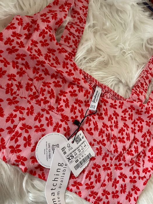 Top Stradivarius XS nou