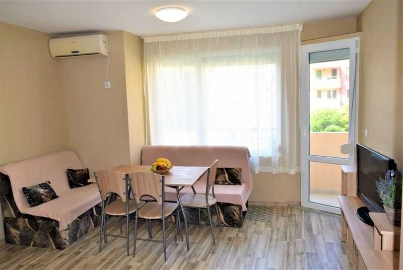 Дава се под наем Двустаен апартамент в Бургас, Възраждане - 65 кв.м за 200 € - Снимка #6