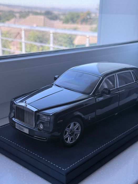 Колекционерски модел Rolls-Royce Phantom VII Kyosho 1:18