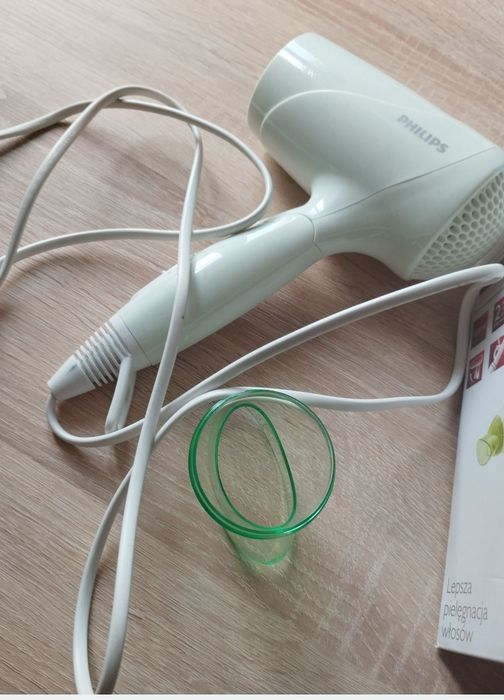 Uscător de păr Philips Salon Essential HP8107 - Stare Excelentă