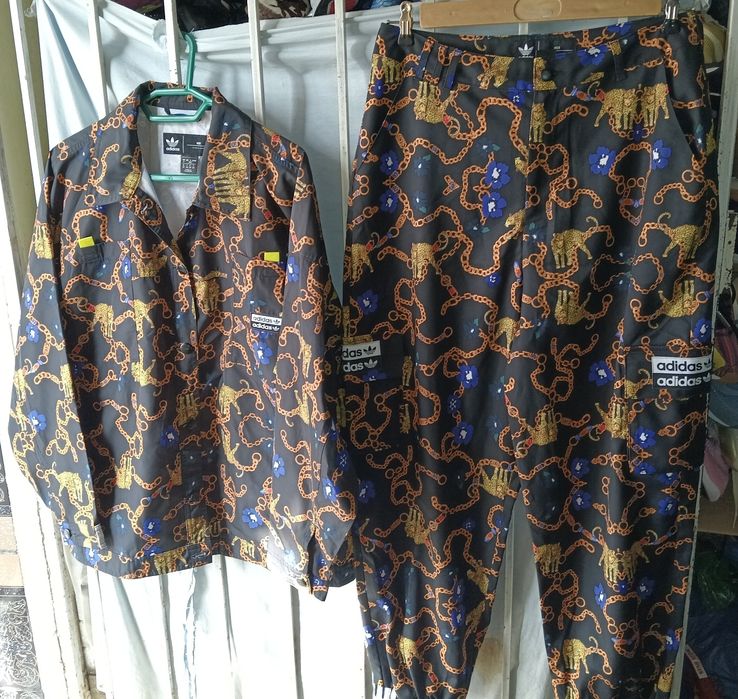 Adidas  geaca și pantaloni