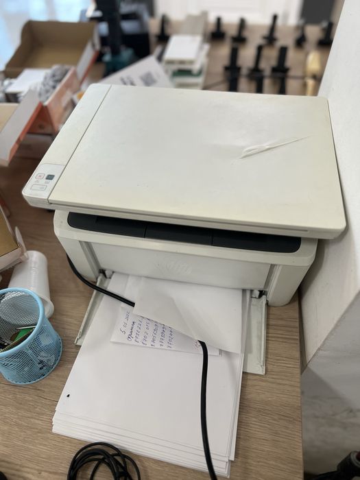 Ноутбук и принтер