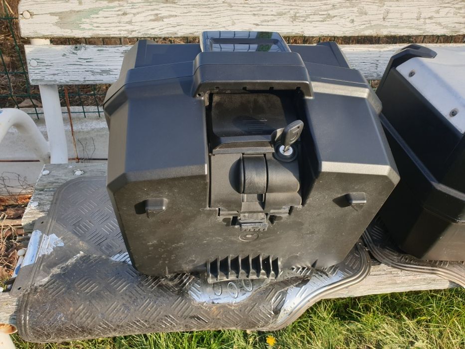 Багажен куфар 45л.