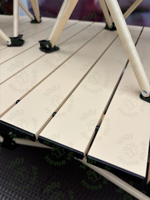 Сгъваема къмпинг маса с 4 стола и чанта за пренасяне