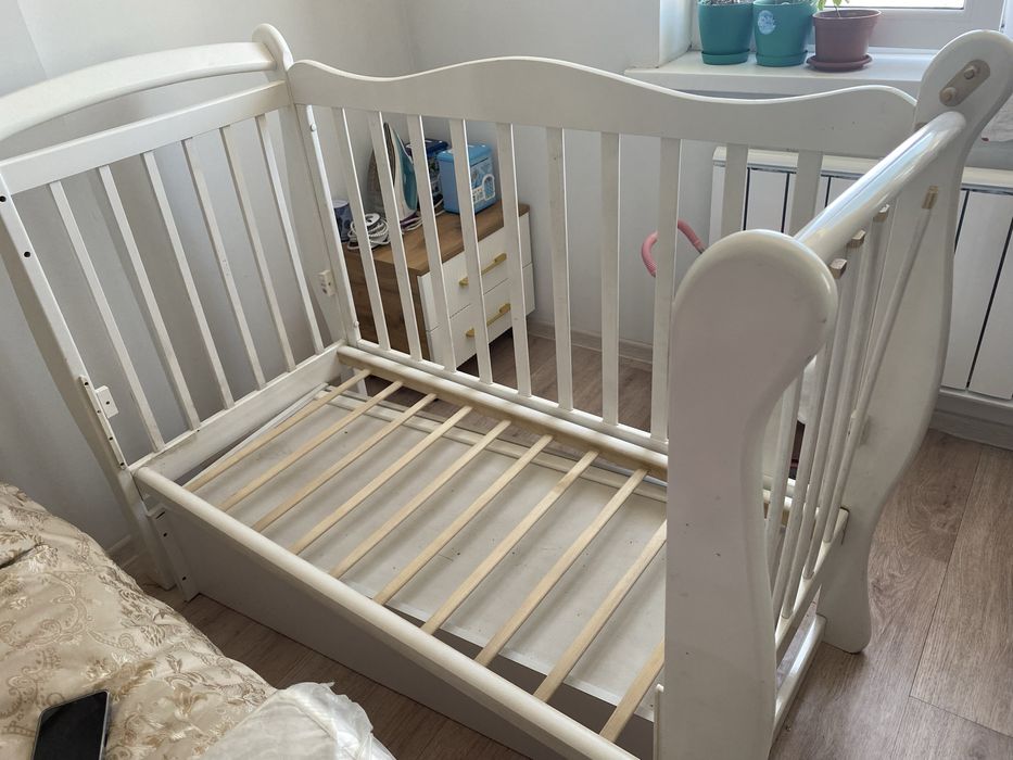 Манеж белый, дерево