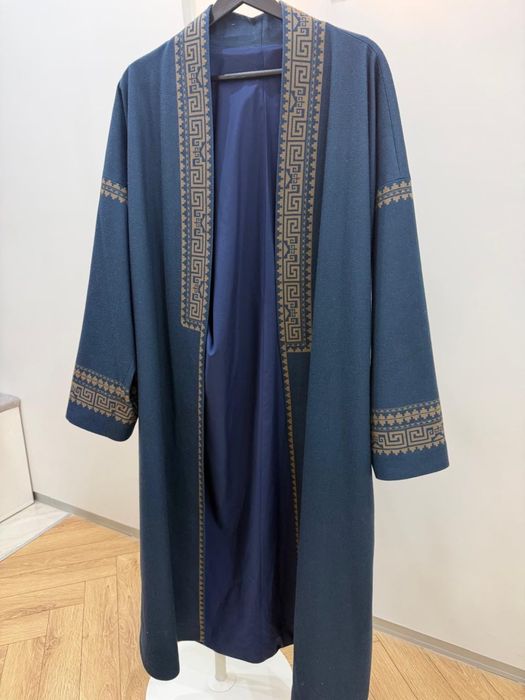 Продается мужской шапан