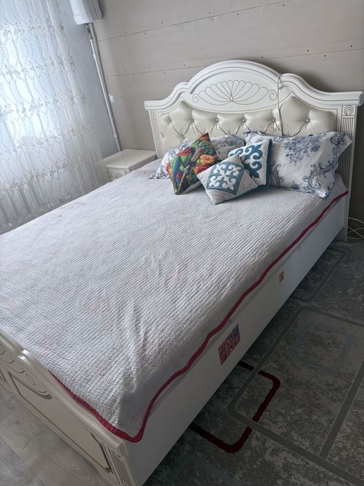 Мебель, коляска, манеж, стульчик для кормления