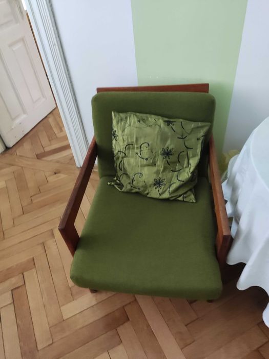 vand sifonier,  masina de spalat 5 kg,  2 fotolii, scaune, mobilier