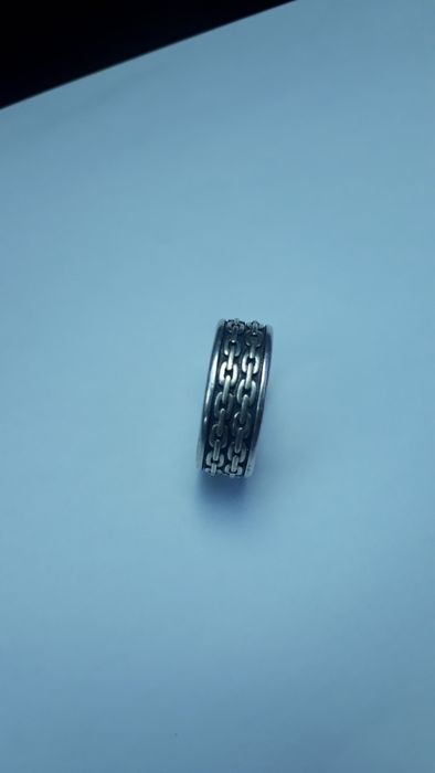 Продам кольцо серебро