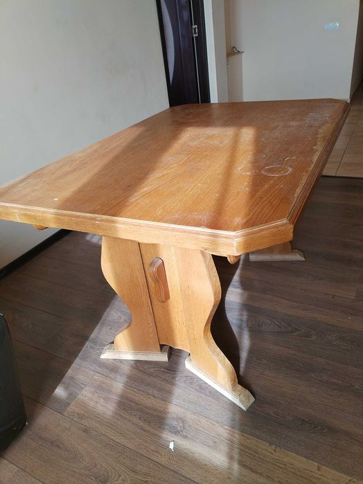 Vând masă bucătărie