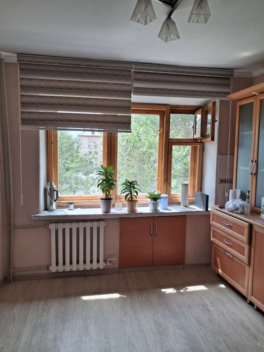 Продаем 2 х комнатную квартиру
