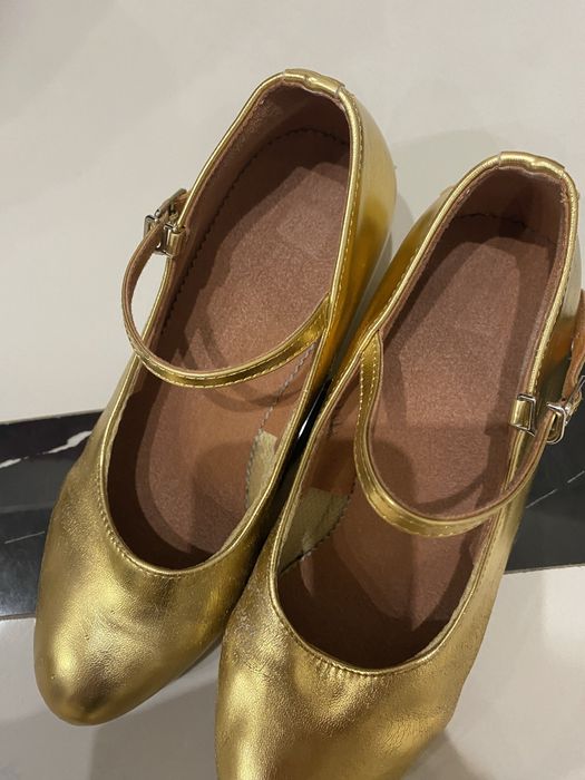 Туфли для танца