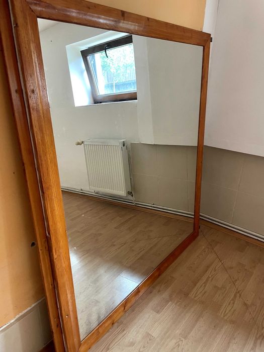 Oglinzi cu rama din lemn brad sau fara rama putin folosite