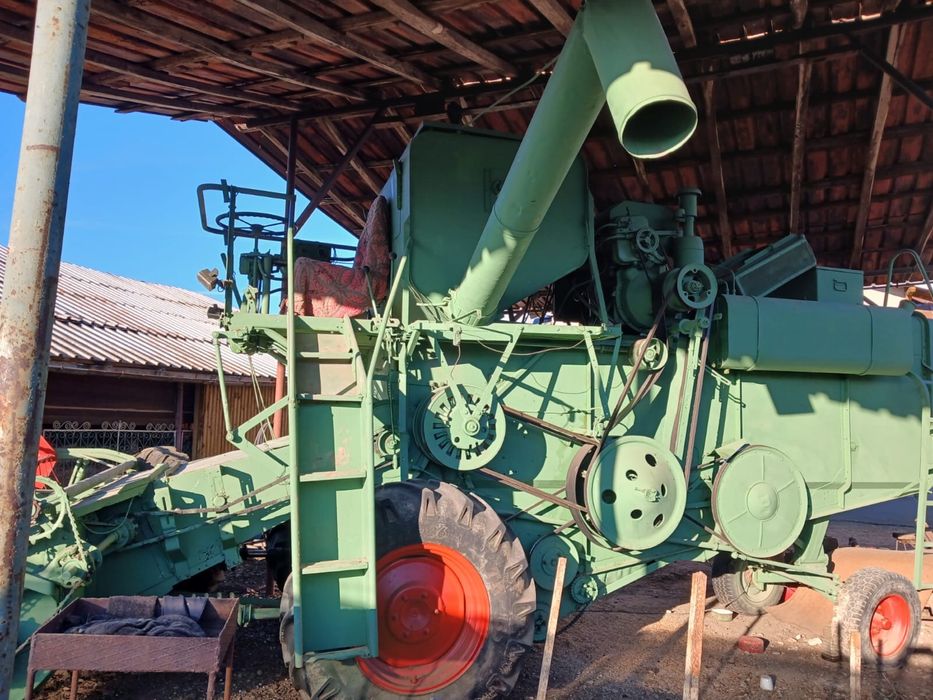 Vând combină Claas Matador