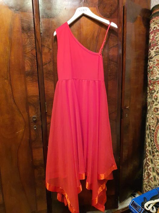 Одежда новая ZARA