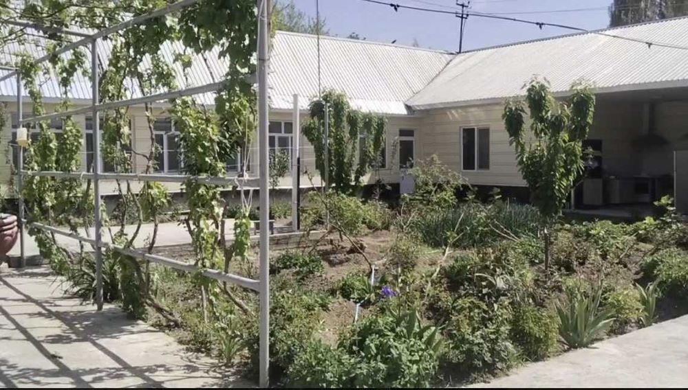 Продаются 2 фермы в Юкори-Чирчикском районе 2,2 га и 1,02 га