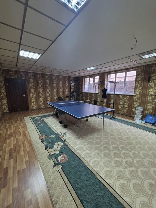 Дурмон махалласида 11 хона 14 сотихли  евроуй сотилади.