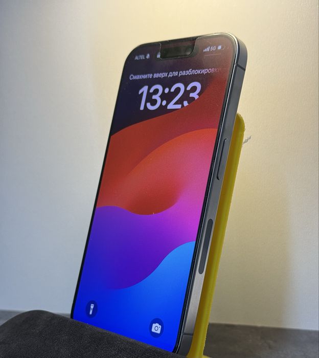 Айфон 15 про 90% 256 гб