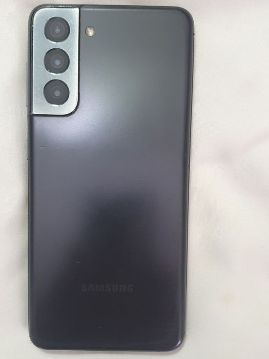 Samsung S21 5G..
