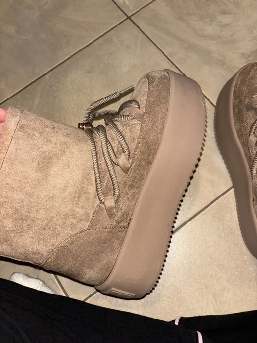 Дамски боти