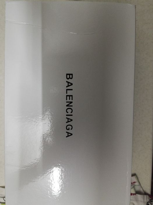 Balenciaga arena
