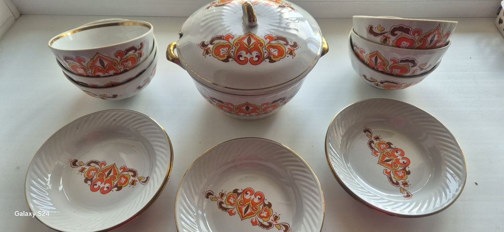 Продам столовый сервис