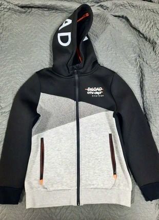 Сразу несколько  вещей продаю