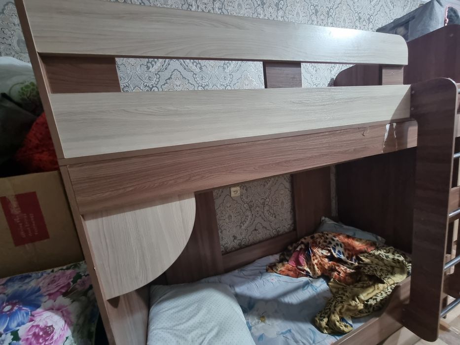 Двух ярусная кровать