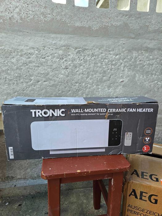 Vand aeroterma ceramica de perete TRONIC, noua, in cutie.