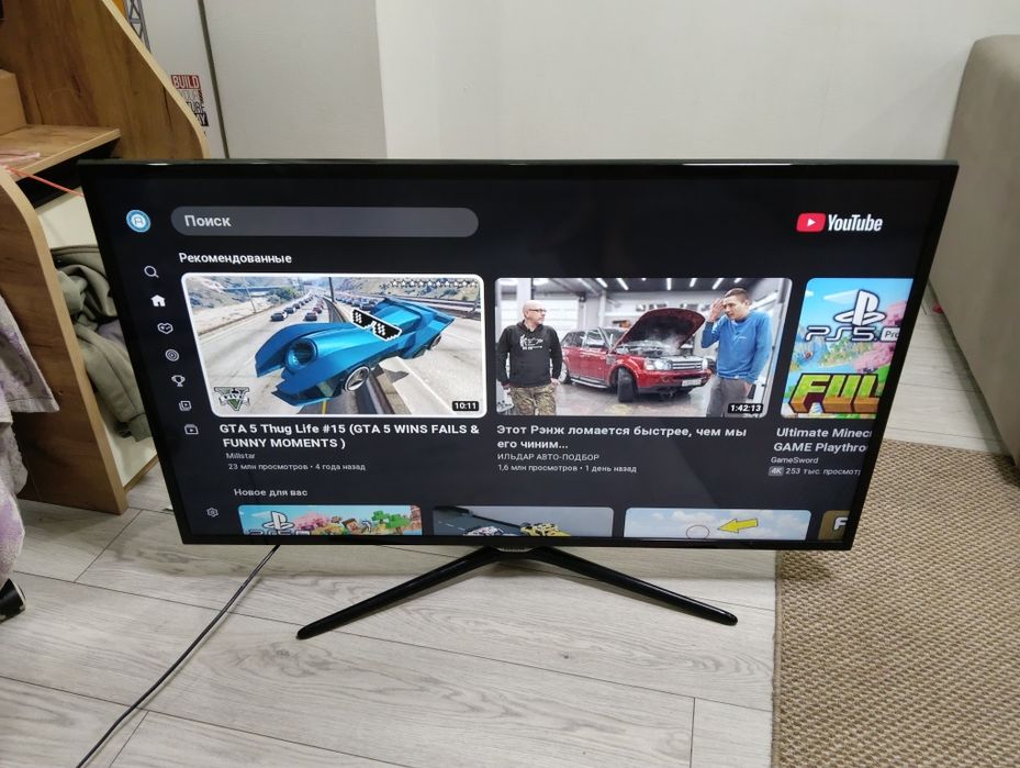 Продам большой телевизор Samsung Smart tv