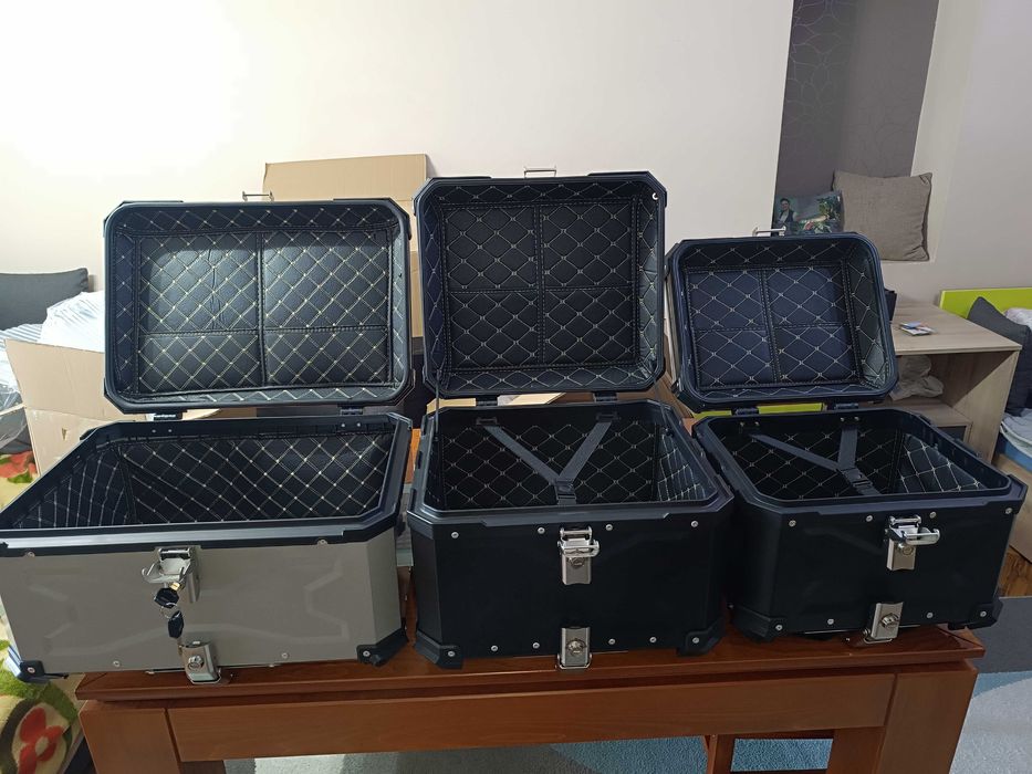 Куфар на мотор 45л 55л 65л  различни размери.