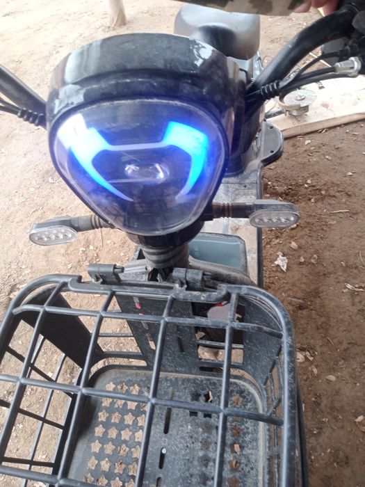 Электроскутер сатылады