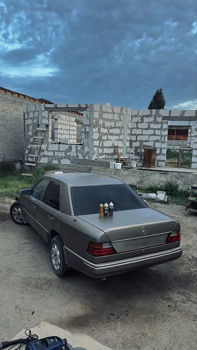 Mercedes e230 в хорошем состоянии