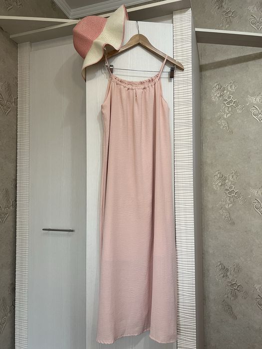 Платья разные продам