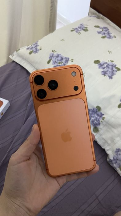 Продается айфон 17 про макс