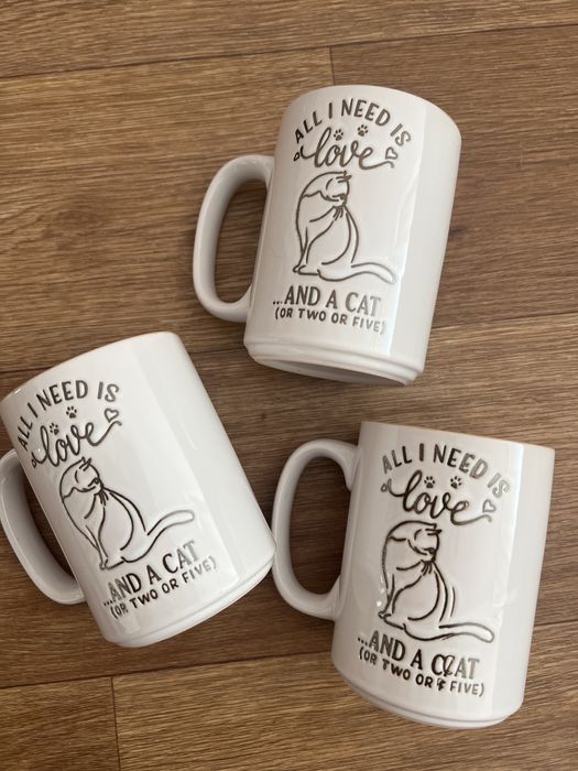 Кружки с кошками. Кружка с рисунком кошки.