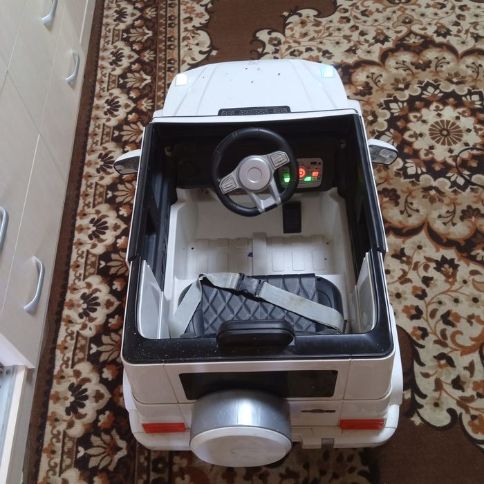 Детская электромашинка G-Class с Bluetooth и пультом