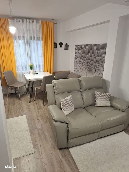 Decomandat – Unirii Nord | Centrală proprie | Liber | mutare imediata