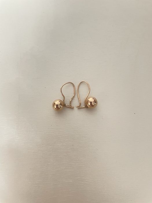 Продам золото сережки