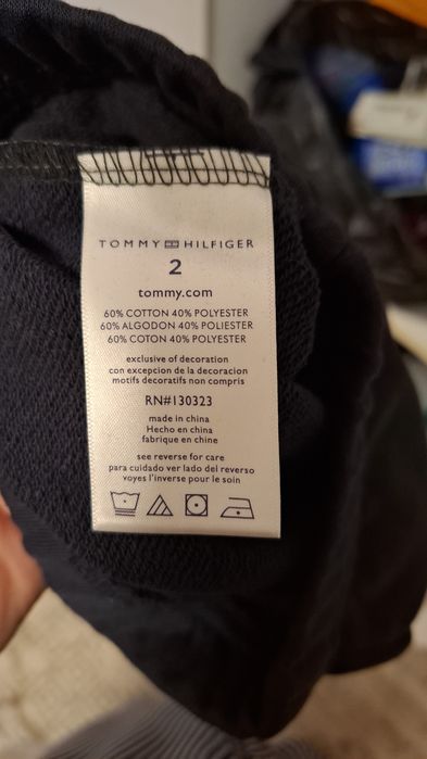 Продам костюм новый