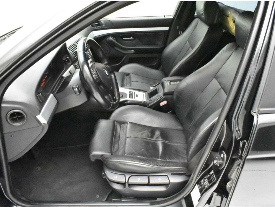 Dezmembrez Bmw E39 530i Automat M Sport 2003/04