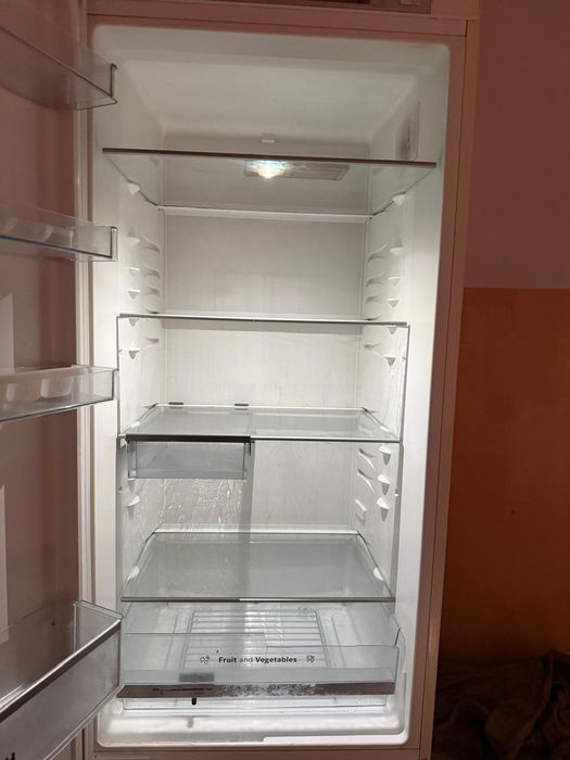 Срочно продам холодильник!