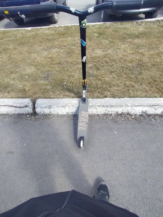 Самокат трюкавой