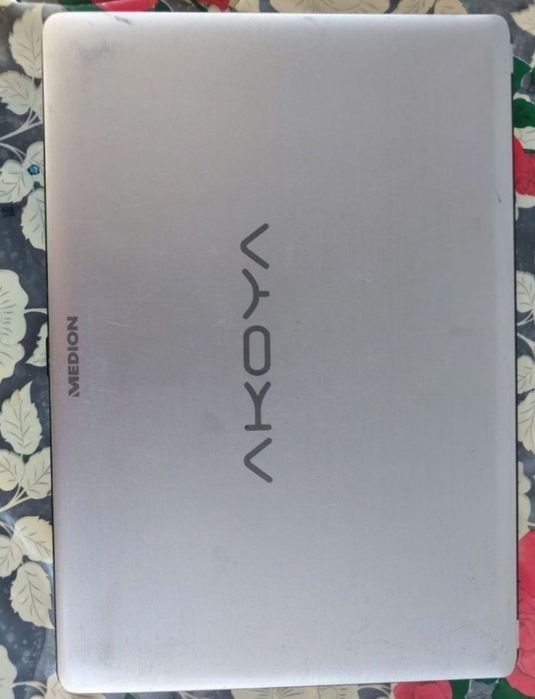 Laptop Medion Akoya Celeron